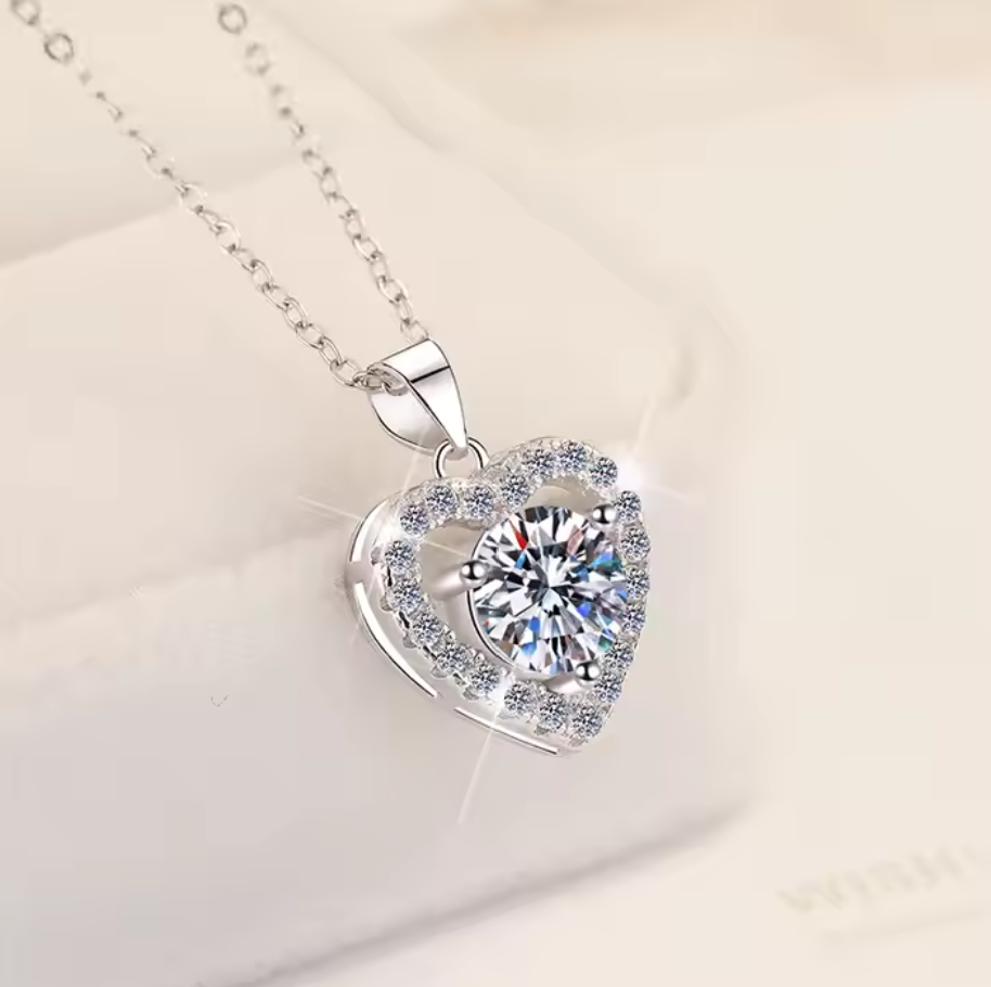 Fidela: 1 Carat D Color VVS1 Moissanite Heart Pendant